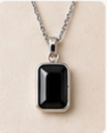Kai Geometric Pendant Necklace sample image