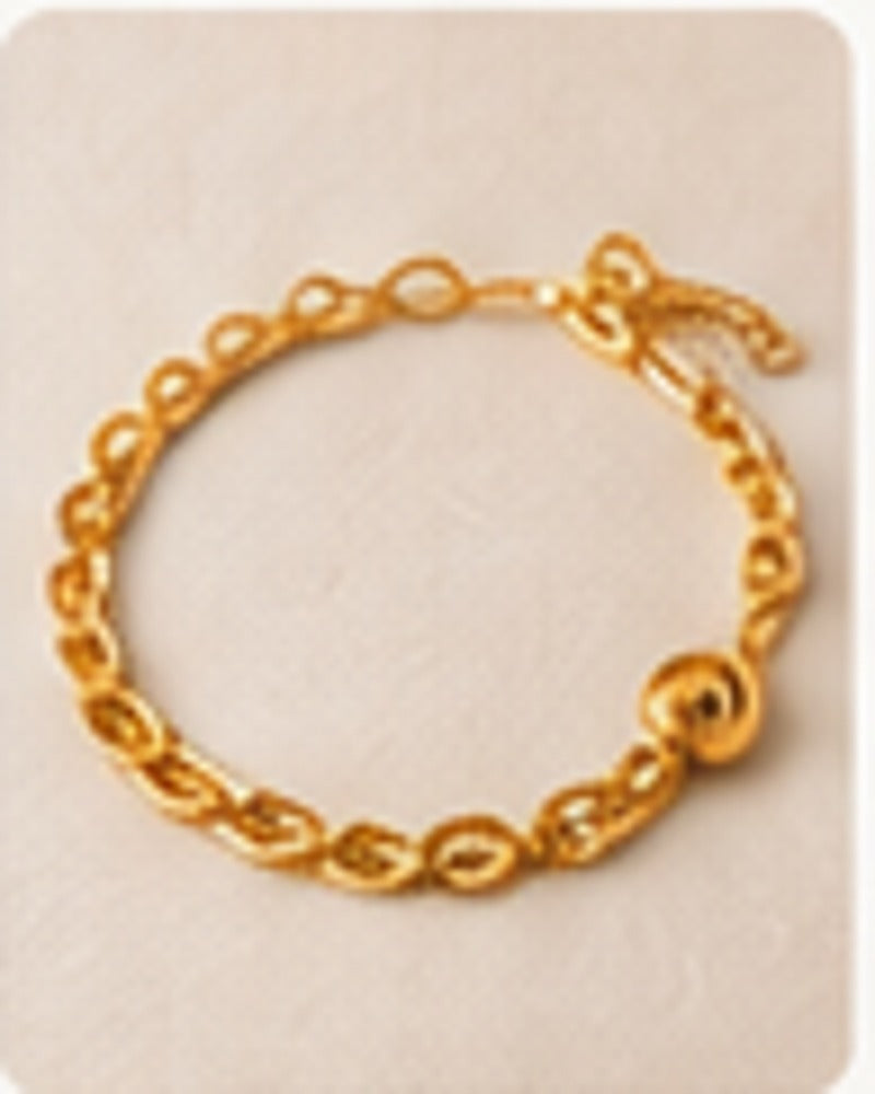Sienna Minimal Charm Bracelet sample image
